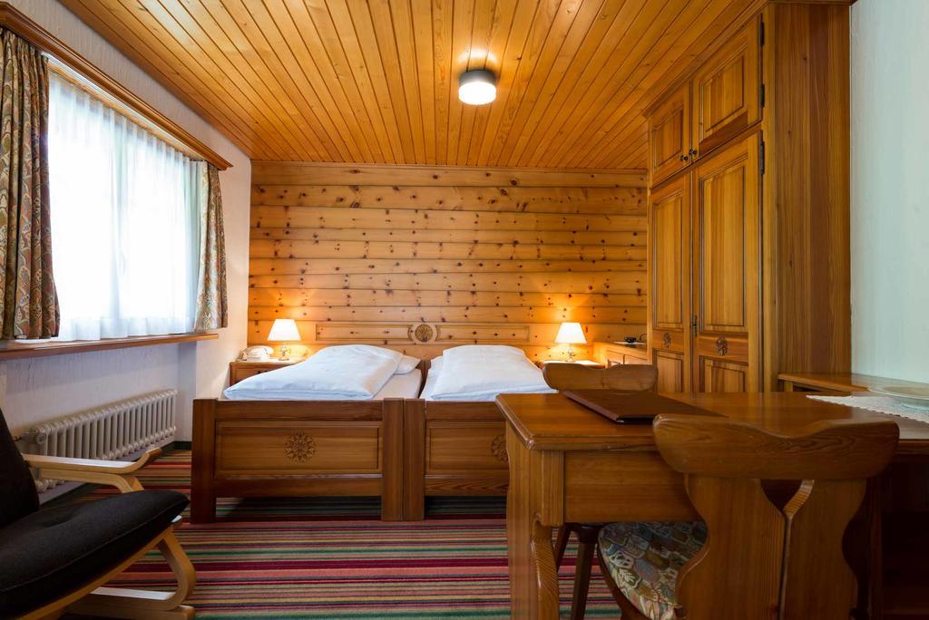 Swiss Chalet-Style Hotel Walliser Spycher Riederalp Kültér fotó